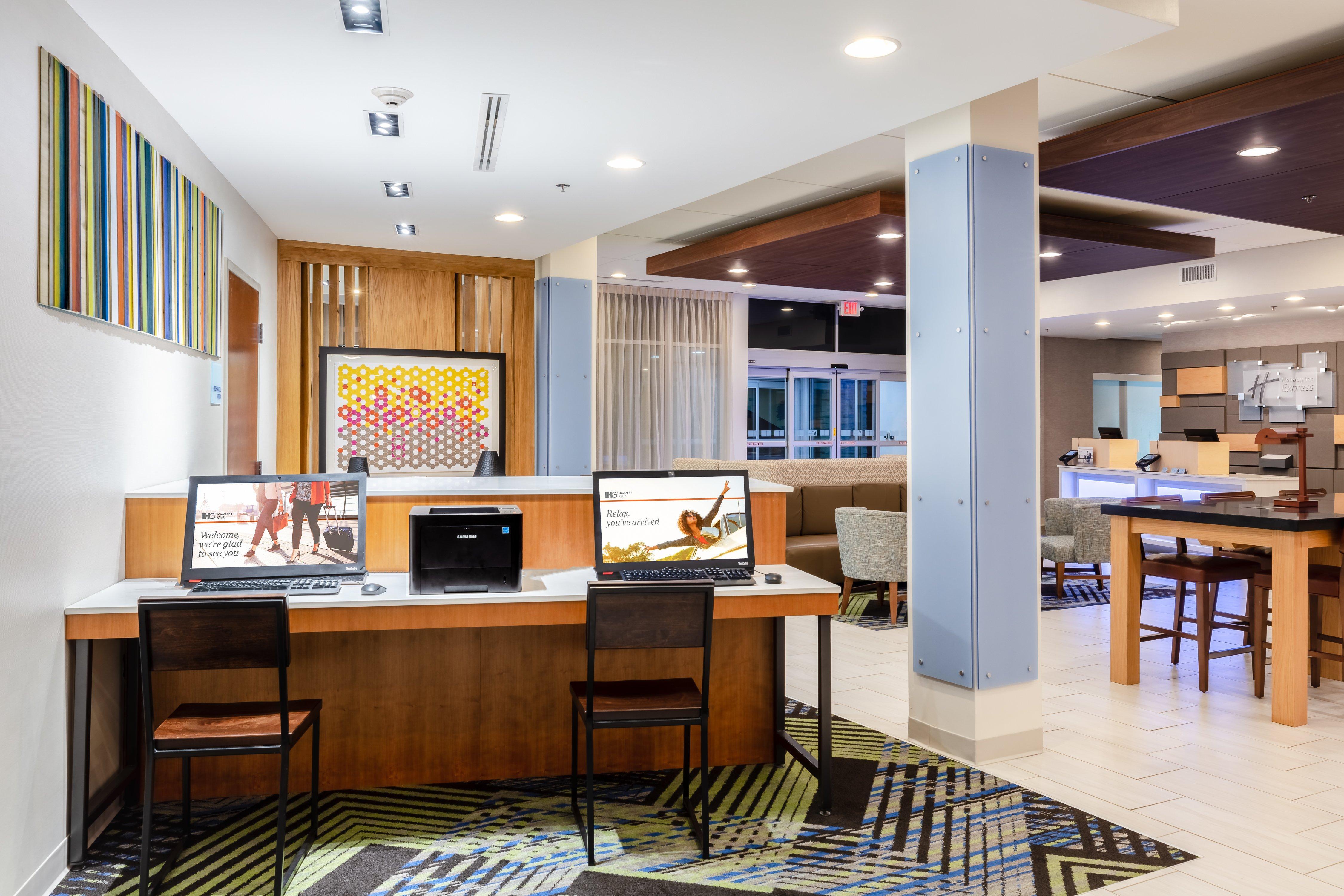 Holiday Inn Express Calhoun South By Ihg Екстериор снимка
